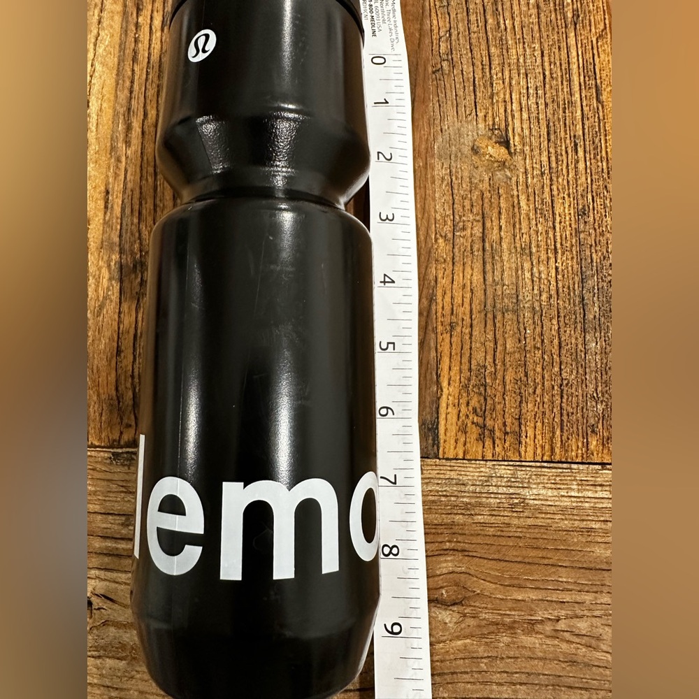 lululemon athletica Black Water Bottle with White Logo - Picture 6 of 6
